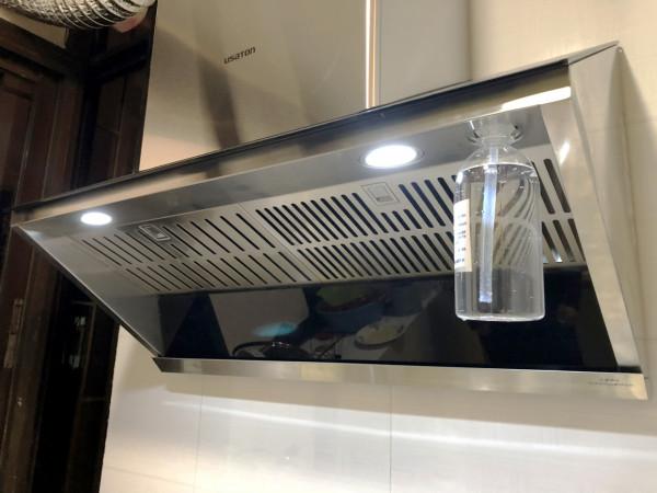 油煙機上的黑科技:自清潔功能和免拆洗功能,哪種更好用? 油煙機上的黑科技:自清潔功能和免拆洗功能,哪種更好用?