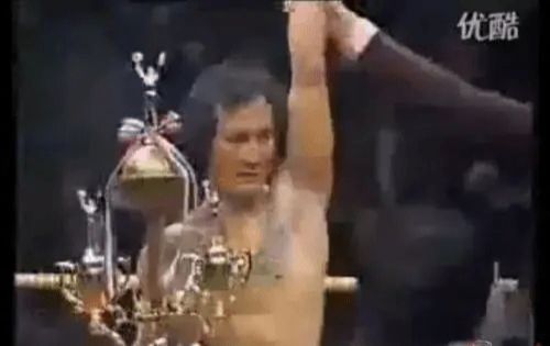 當年向華強陳惠敏非常生氣,集齊兩大幫派聯手,找出“幕後黑手” 當年向華強陳惠敏非常生氣,集齊兩大幫派聯手,找出“幕後黑手”