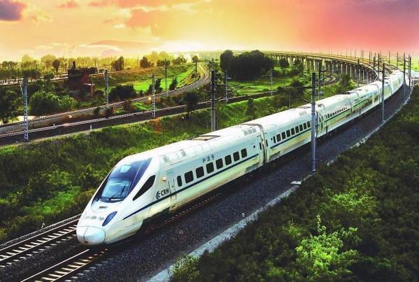 中國鐵路網世界之最，戰時意義具體細分有多大？高鐵運兵獨具優勢