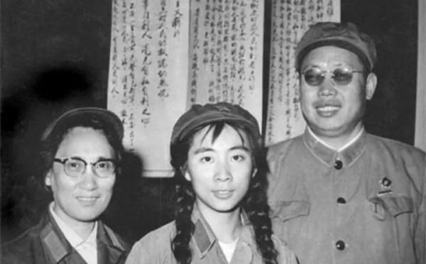 林豆豆:與母親多年不和,認保姆做乾媽,晚年接98歲保姆回身邊 林豆豆:與母親多年不和,認保姆做乾媽,晚年接98歲保姆回身邊