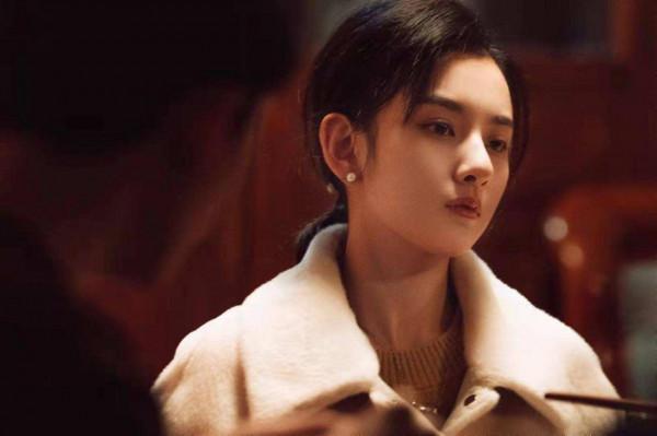 宋祖兒打破95花魔咒，23演媽媽翻身！網友：從此再沒喊過結婚