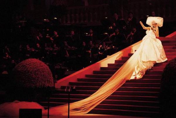 電影《梅豔芳》唯美上映 芳華絕代一生未嫁將畢生獻給舞臺