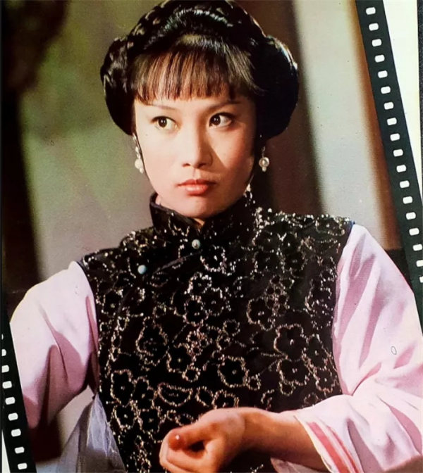 香港影壇12位打女：羅芙洛武力值高，洪金寶老婆巔峰時期隱退