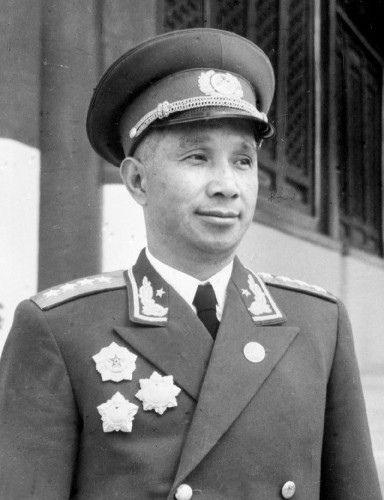 除五大野戰軍外，1948年我軍險些誕生另一支大軍，主席讓誰掛帥？