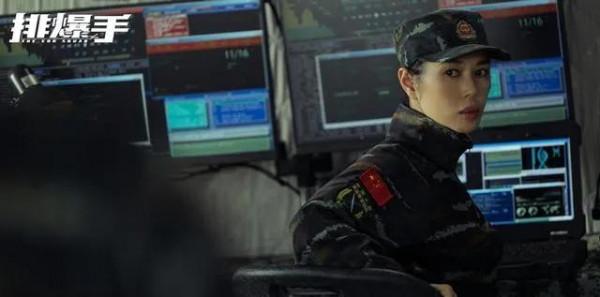 矯揉造作就別演軍旅劇了，這9位女星告訴你，什麼叫軍人那股勁兒