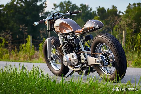 古色古香美式咖啡