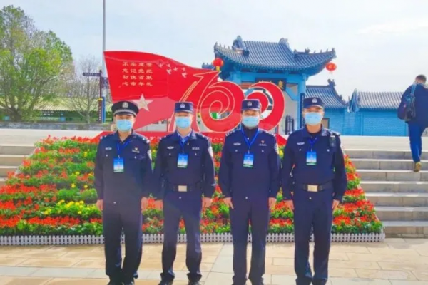 國慶第二天 洽川景區賓客盈門丨秩序井然 國慶第二天 洽川景區賓客盈門丨秩序井然