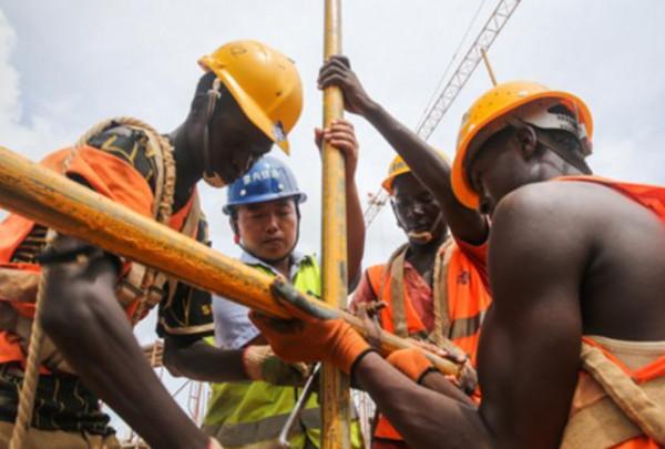 中國人在非洲建廠遭當地人刁難：工資不漲到15萬，就集體罷工