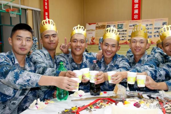 關注|@空軍新兵:你的生日祝福已送到,請注意查收 關注|@空軍新兵:你的生日祝福已送到,請注意查收