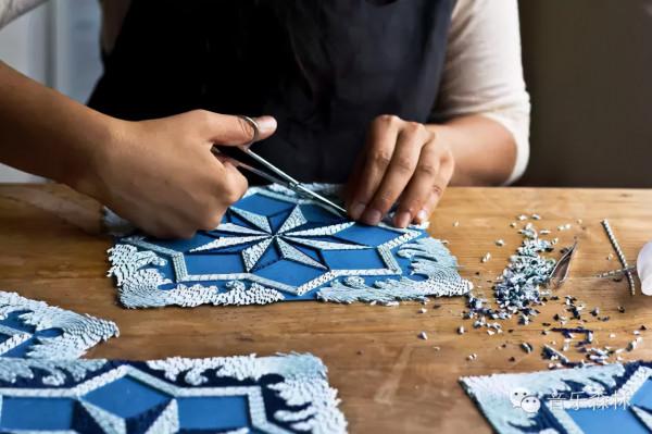 手巧至繁,心慢至美——艾拉瓦迪的驚豔紙毯 手巧至繁,心慢至美——艾拉瓦迪的驚豔紙毯