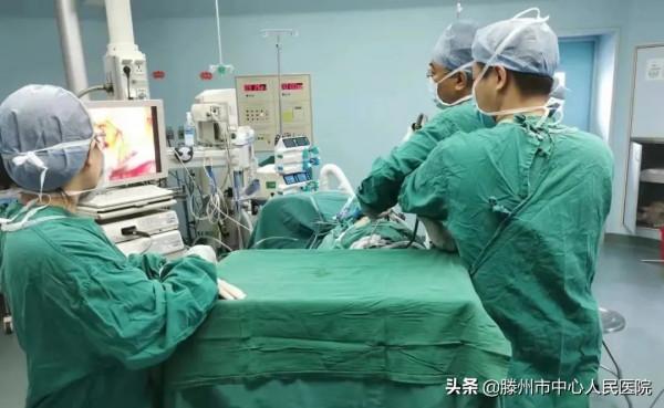 泌尿外二科成功一期手術切除一名患者的雙側腎上腺腺瘤 泌尿外二科成功一期手術切除一名患者的雙側腎上腺腺瘤