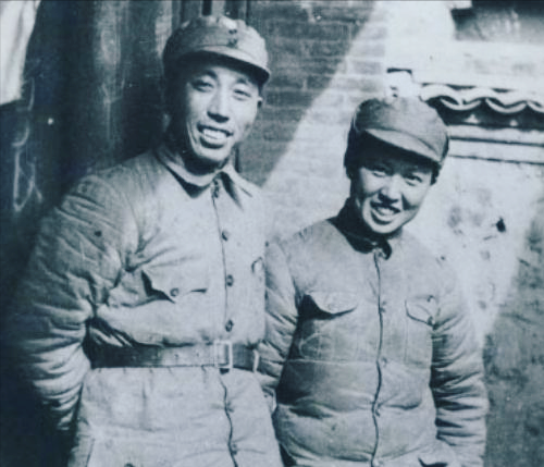 上將王震與夫人王季青“閃婚”，卻能56年風雨同舟，白頭到老