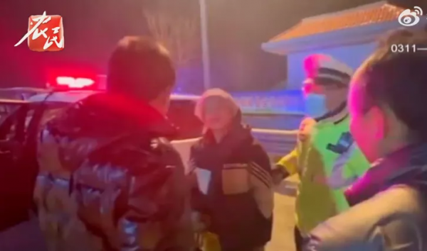 仝卓高考舞弊案細節曝光!教育局工作人員安排他人偽造材料【三分鐘法治新聞全知道】 仝卓高考舞弊案細節曝光!教育局工作人員安排他人偽造材料【三分鐘法治新聞全知道】