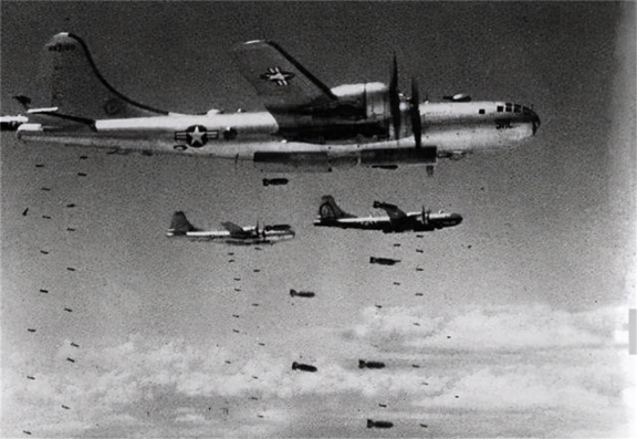 士兵違紀連開14槍，獨守陣地三天兩夜，彭老總親自下令官升三級