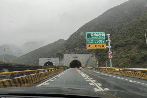 全新標緻4008環青海長測Day1：西寧開始遊記，今天目的地茶卡鎮！