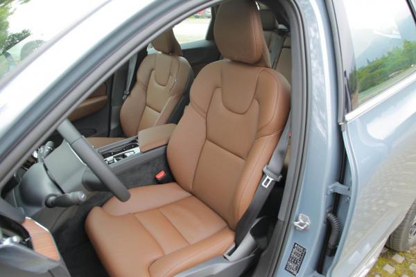 新鮮感?NO!靠實力打動你 試駕沃爾沃新款XC60 新鮮感?NO!靠實力打動你 試駕沃爾沃新款XC60