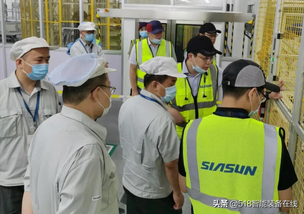 新松助力松下打造新能源汽車車載充電器OBC智慧生產線