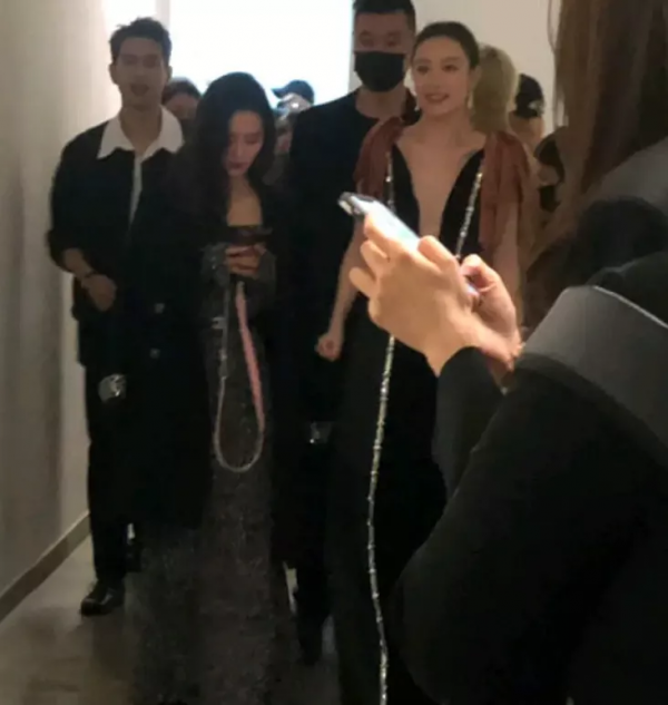 一場芭莎晚宴八位明星遭遇尷尬,暴露娛樂圈三大真實現狀 一場芭莎晚宴八位明星遭遇尷尬,暴露娛樂圈三大真實現狀