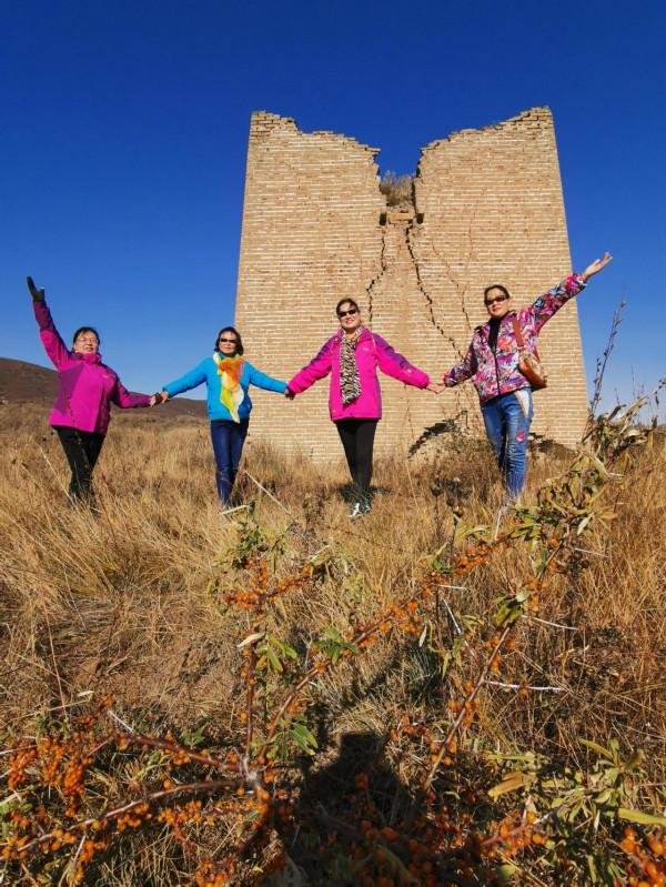 宣化紅一師老戰友遊走大明宣府青邊口，晚秋景色亦迷人