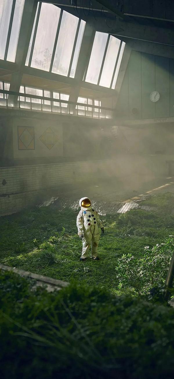 49期:宇航員桌布 49期:宇航員桌布