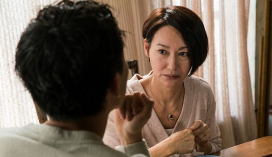 當過舞女做過乞丐,曾抑鬱自殺的惠英紅,為何被章子怡稱為";神";? 當過舞女做過乞丐,曾抑鬱自殺的惠英紅,為何被章子怡稱為";神";?