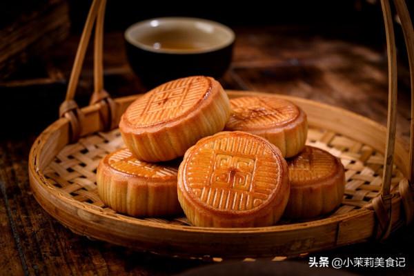 八月十五中秋節,水果月餅擺滿碟,牢記“6擺1不擺”,老講究別忘 八月十五中秋節,水果月餅擺滿碟,牢記“6擺1不擺”,老講究別忘