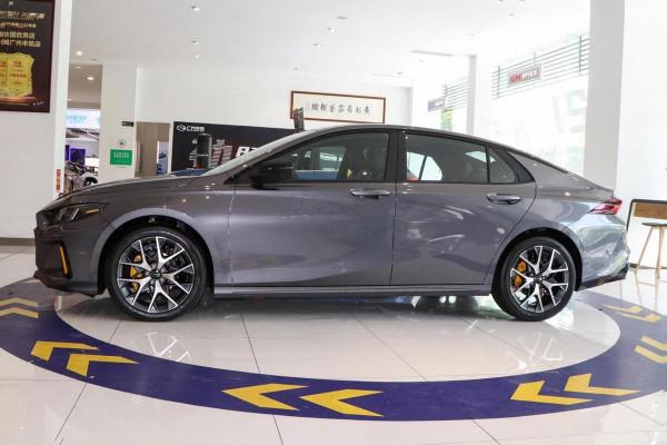 何必痴迷GTI,這幾款華系“鋼炮”一樣很運動,總有一款能打動你 何必痴迷GTI,這幾款華系“鋼炮”一樣很運動,總有一款能打動你