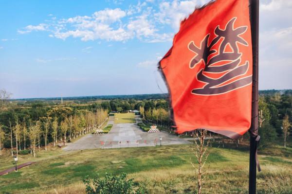 比兵馬俑早200多年的車馬陣，被譽為“中國僅有，天下第一”