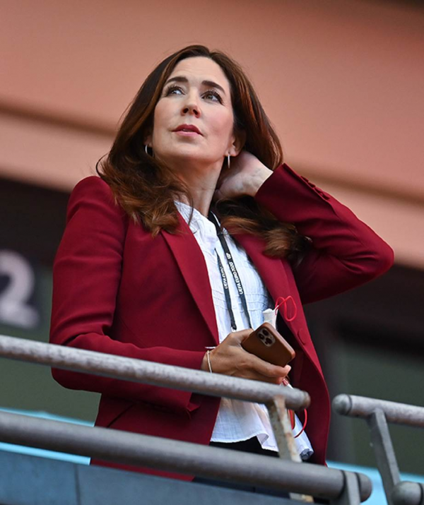 瑪麗王妃令人難以置信的照片風格演變