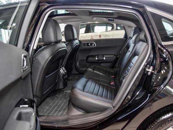 92號汽油,211馬力,合資中型車便宜省油,實拍雪鐵龍C6 92號汽油,211馬力,合資中型車便宜省油,實拍雪鐵龍C6