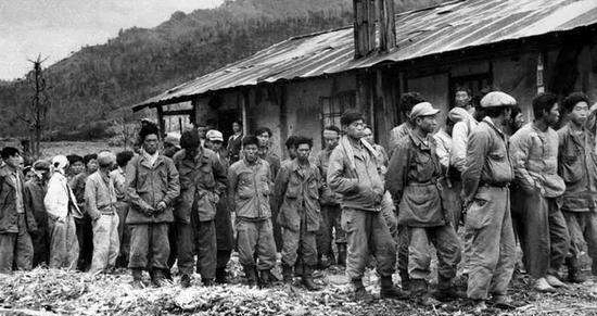 中國的英雄，日本的罪人？抗聯日籍戰士殺死20個日軍，慘遭分屍