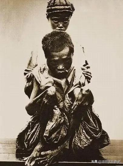 15張清末老照片:再現窮苦百姓的真實生活,孩子在襁褓中餓得直哭 15張清末老照片:再現窮苦百姓的真實生活,孩子在襁褓中餓得直哭