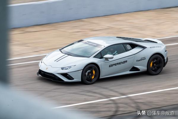 試駕|速度和聲浪讓你激情澎湃 蘭博基尼三款車型賽道體驗 試駕|速度和聲浪讓你激情澎湃 蘭博基尼三款車型賽道體驗