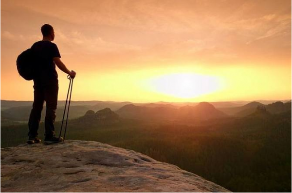 人為什麼要遠足行走？