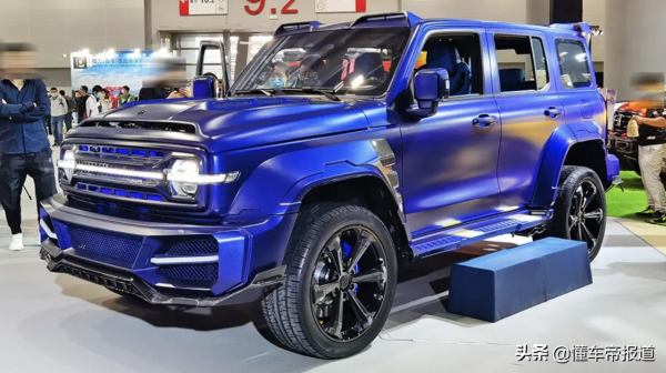 新車 &vert; 與賽博坦克同風格，套件售1&period;98萬元，坦克300火星城市版現身