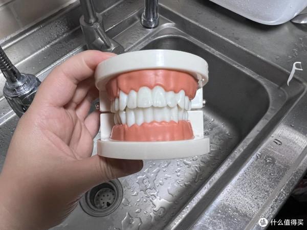 水牙線到底是不是智商稅?日常口腔護理應該注意什麼? 水牙線到底是不是智商稅?日常口腔護理應該注意什麼?