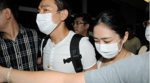 甘願被藏21年,46歲為劉德華生子,朱麗倩真的太狠了 甘願被藏21年,46歲為劉德華生子,朱麗倩真的太狠了