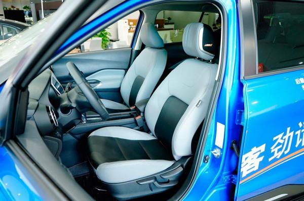 小巧時尚的音樂座艙 東風日產2022款勁客實拍簡評