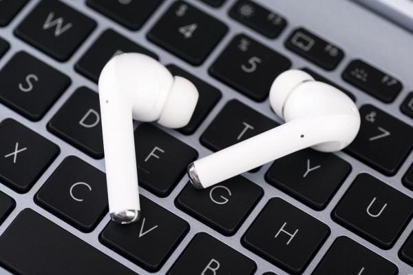 享受片刻寧靜時光,無牽掛的舒適,達爾優ANC降噪D5 TWS耳機 享受片刻寧靜時光,無牽掛的舒適,達爾優ANC降噪D5 TWS耳機