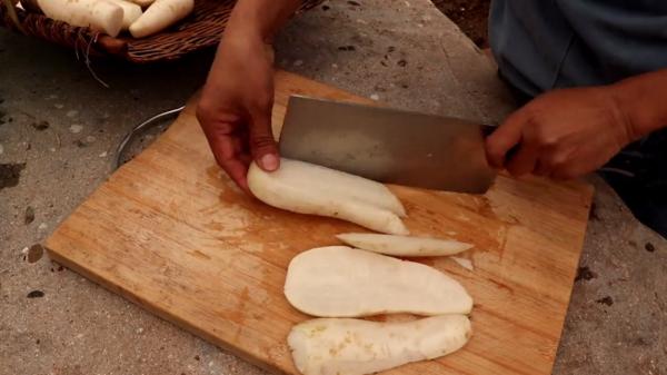 這7種曬乾更香的廉價蔬菜，冬天燉肉特過癮，太香了，放1年也不壞