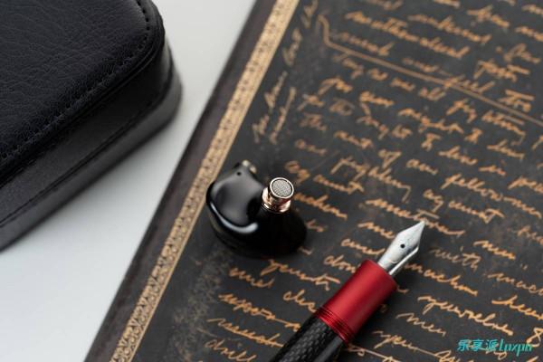 「迷走反射 . 簡評*3」威澤BS1耳塞、 DA1小尾巴 和 HE03D耳塞