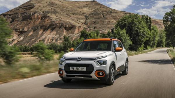 10餘種車身顏色可選 全新雪鐵龍C3正式亮相 10餘種車身顏色可選 全新雪鐵龍C3正式亮相