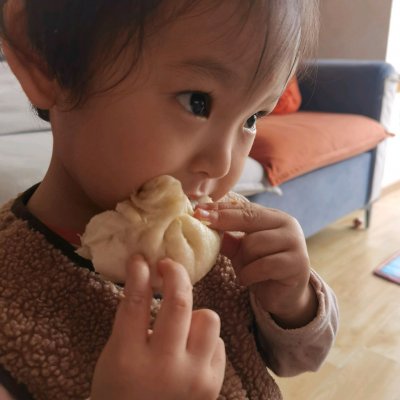 好吃的「比肉香」的白菜素包,你在哪裡呀 好吃的「比肉香」的白菜素包,你在哪裡呀