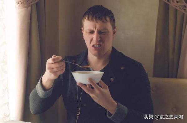 美食荒漠：大航海時期的海盜水手們，其實吃著令人絕望的食物