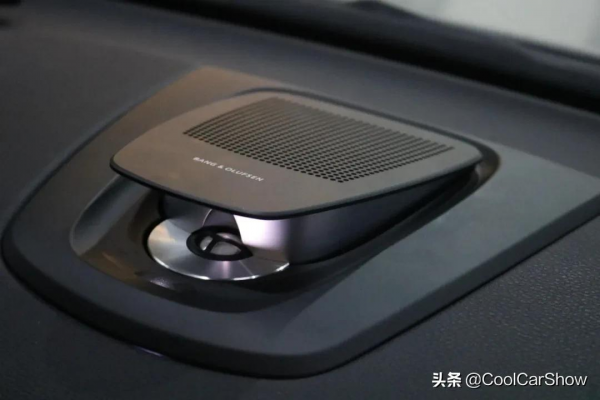 奧迪：音響改裝品牌選對了，每天音樂會？