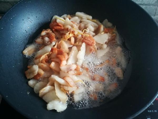 熬豬油,不要只加鹽,多加2樣牢記3點,豬油又香又白,久放不壞 熬豬油,不要只加鹽,多加2樣牢記3點,豬油又香又白,久放不壞