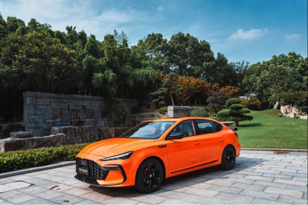 顏值動力很張揚 第三代MG6 PRO能否強勢躋身運動市場