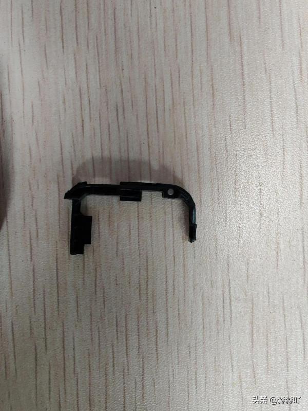 小尋t1電話手錶電池更換