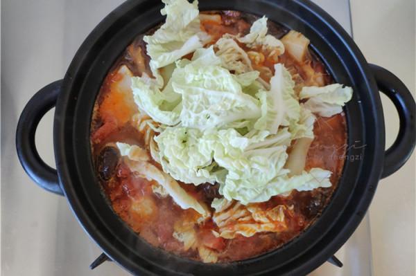 天冷了,吃炒菜不如燉菜,幾種食材燉一鍋,鮮美營養,熱乎又暖身 天冷了,吃炒菜不如燉菜,幾種食材燉一鍋,鮮美營養,熱乎又暖身