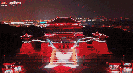 大唐芙蓉園《大唐追夢》大型水舞光影秀，用絢麗燈光喚醒沉睡的大唐